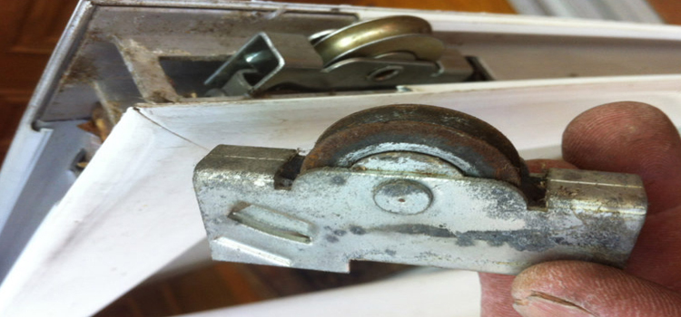 screen door roller repair in South San Francisco